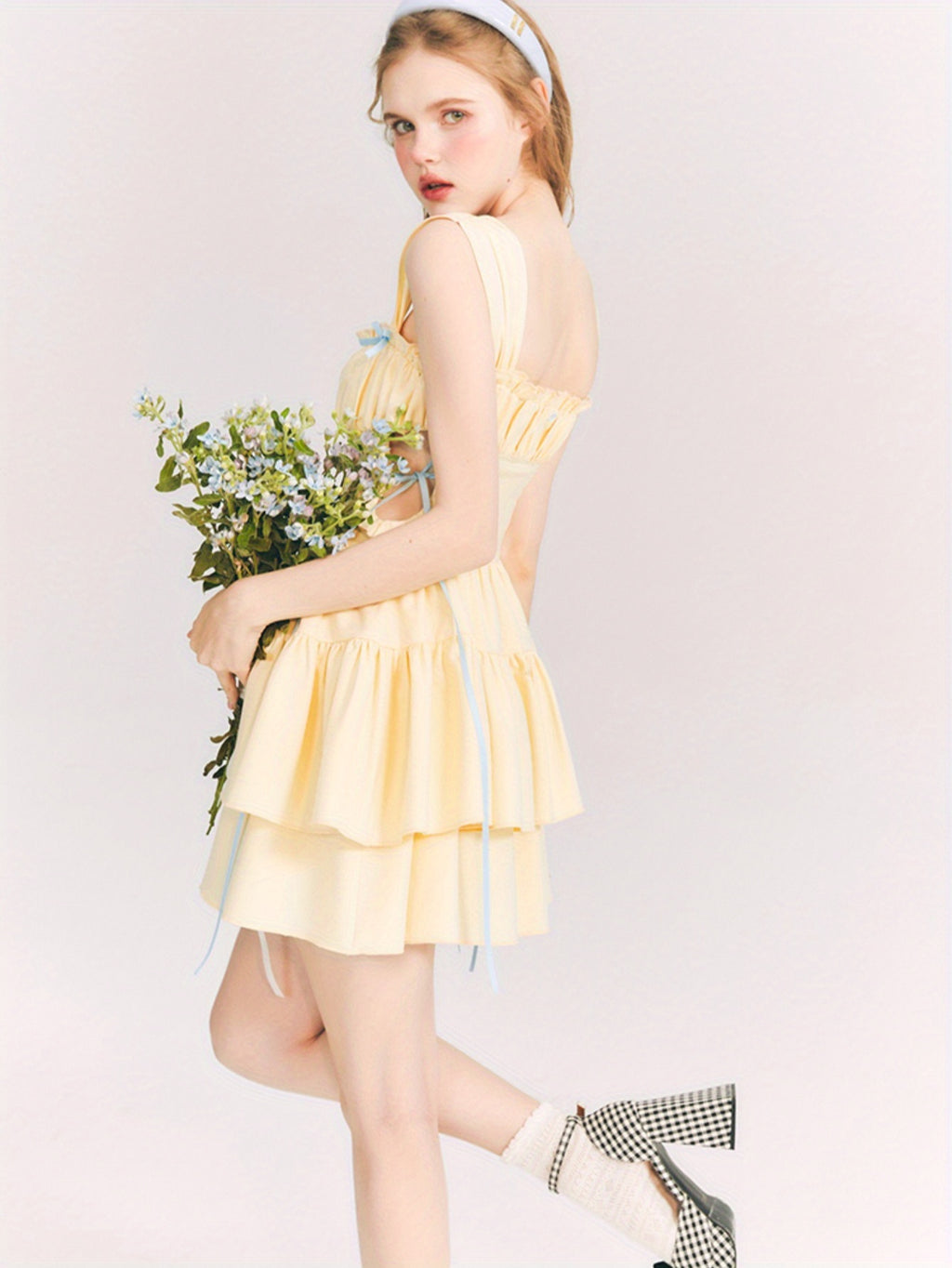 Los Angeles Dopamine Yellow Bow Princess Dress with Ruffled Skirt and Lace Detail - Sleeveless Mini Dress for Women, Perfect for All Seasons, Elegant and Chic Style, Cute Dress