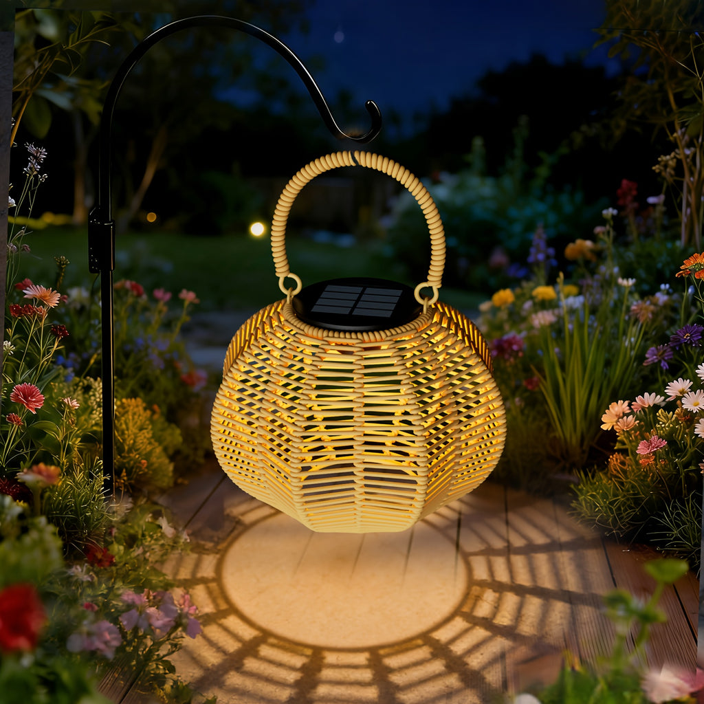 Solar-powered Outdoor Hanging Lantern | Large Solar Lantern, Design, Built-in Light Bulb, Bright Illumination, Suitable For Gardens, Patios, Courtyards, And Tabletop Decoration