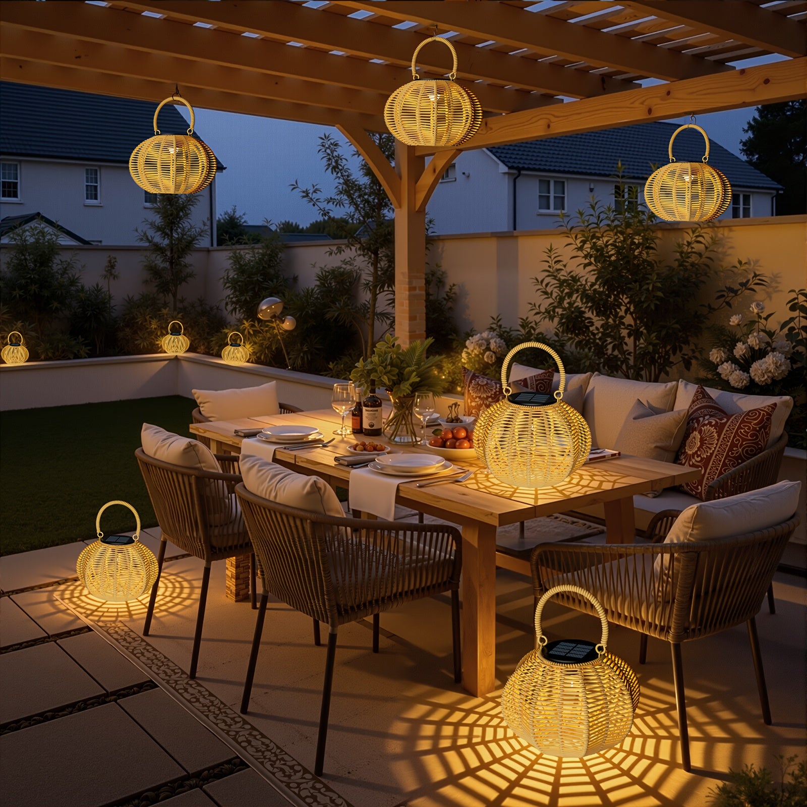 Solar-powered Outdoor Hanging Lantern | Large Solar Lantern, Design, Built-in Light Bulb, Bright Illumination, Suitable For Gardens, Patios, Courtyards, And Tabletop Decoration