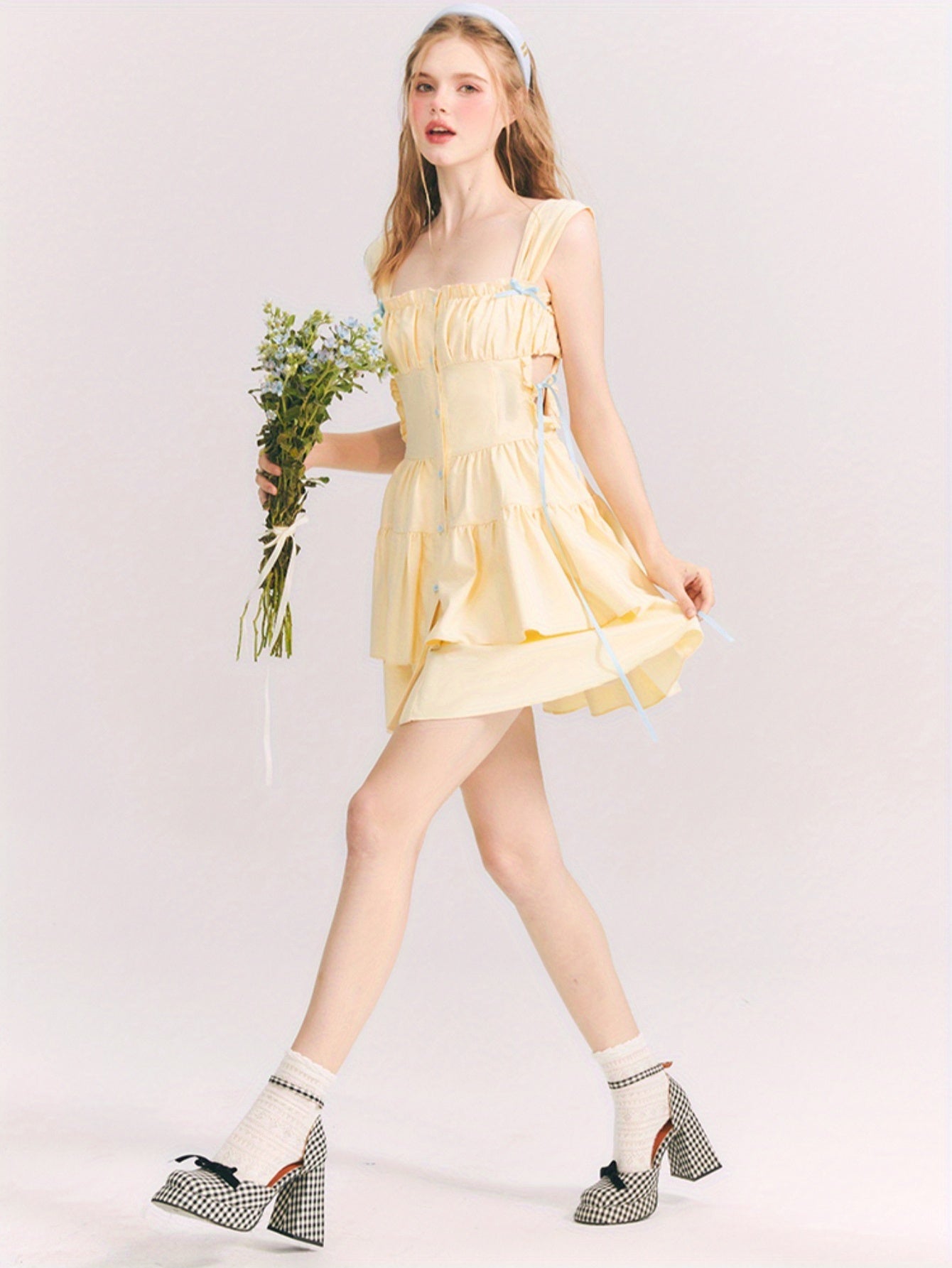 Los Angeles Dopamine Yellow Bow Princess Dress with Ruffled Skirt and Lace Detail - Sleeveless Mini Dress for Women, Perfect for All Seasons, Elegant and Chic Style, Cute Dress
