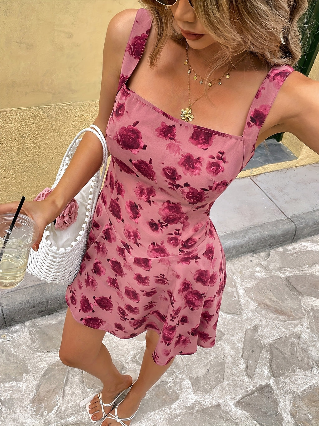 Ladies' New Spring\u002Fsummer Floral Suspender Square Collar Mid Waist Dress